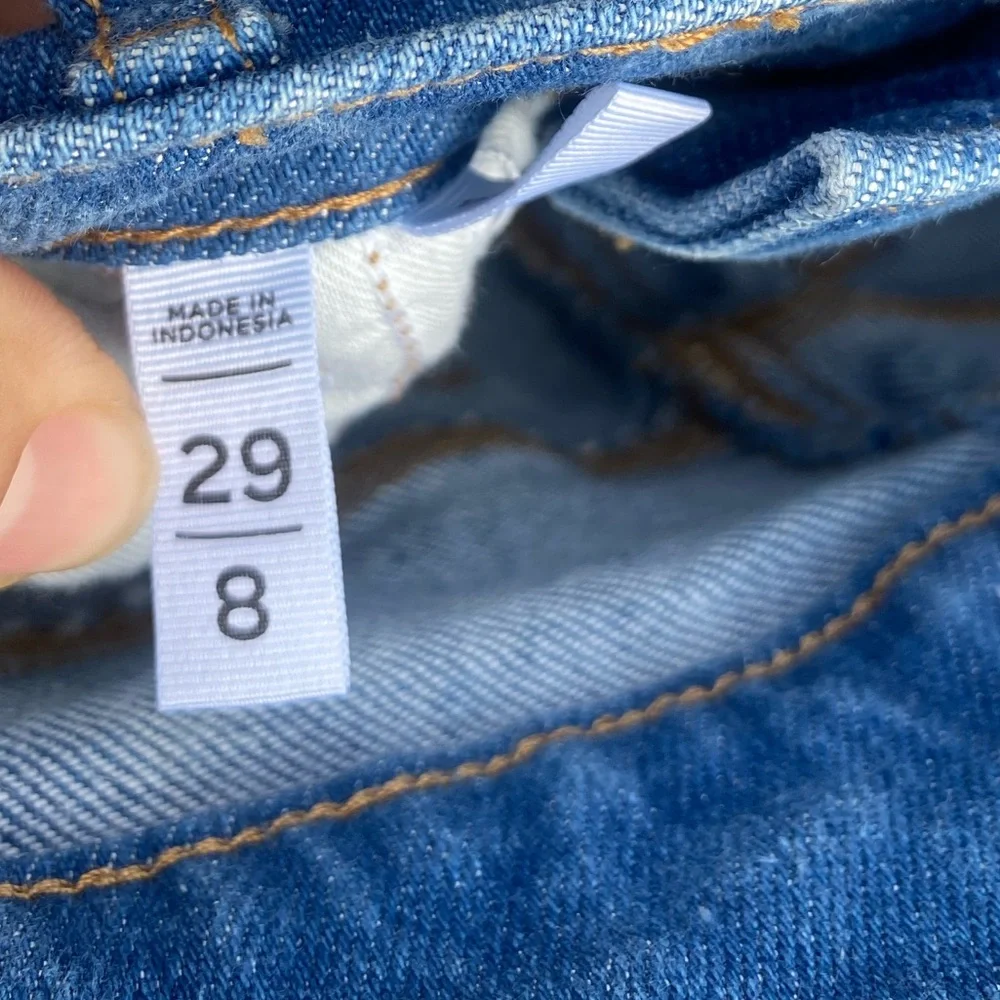 Destructed High Rise Kick Crop Jeans in Mid Wash Size 8
